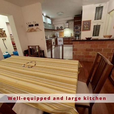 Queen Zita Apt 130 M2 Near Chain Bridge Будапеща Екстериор снимка